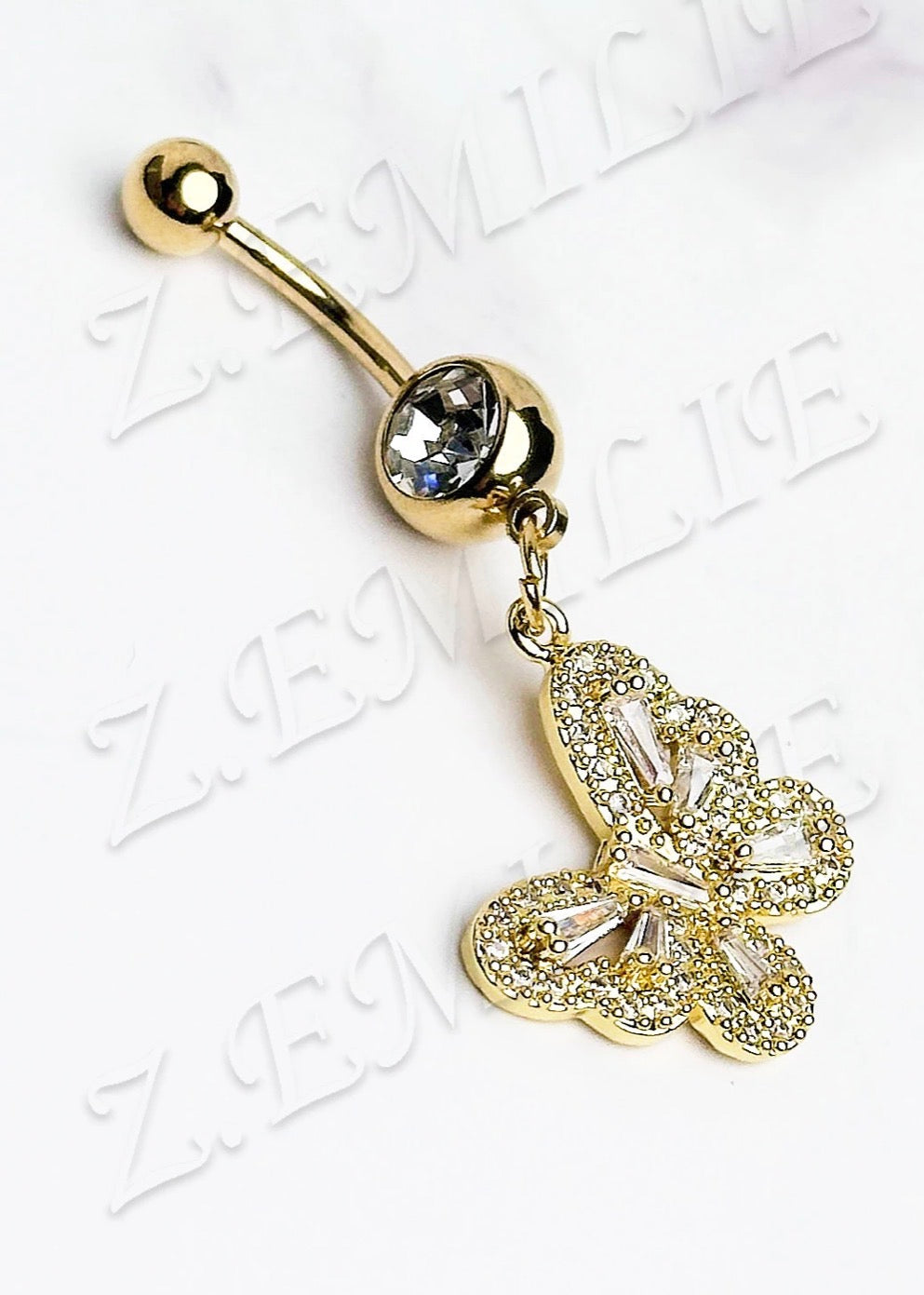 Piercing nombril papillon 🦋 Doré orné de strass