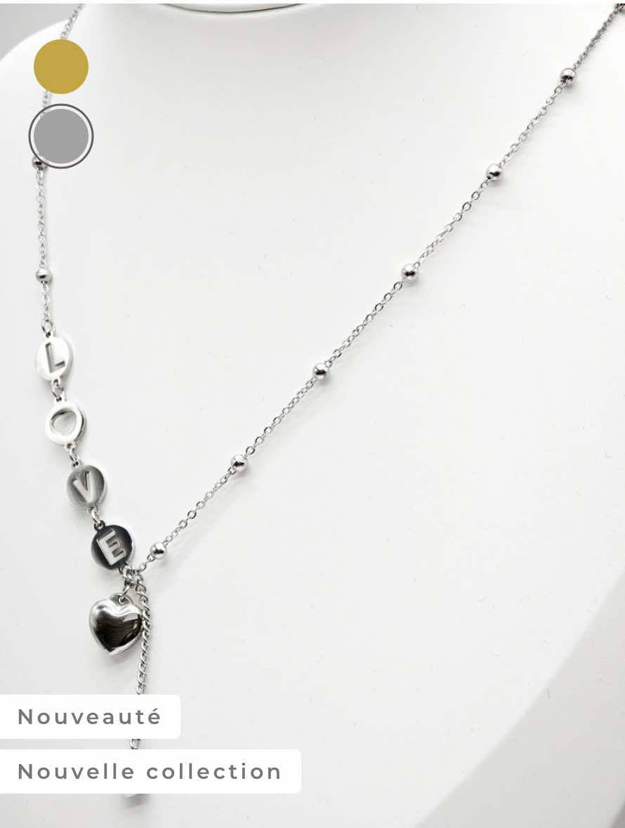 Collier love détails