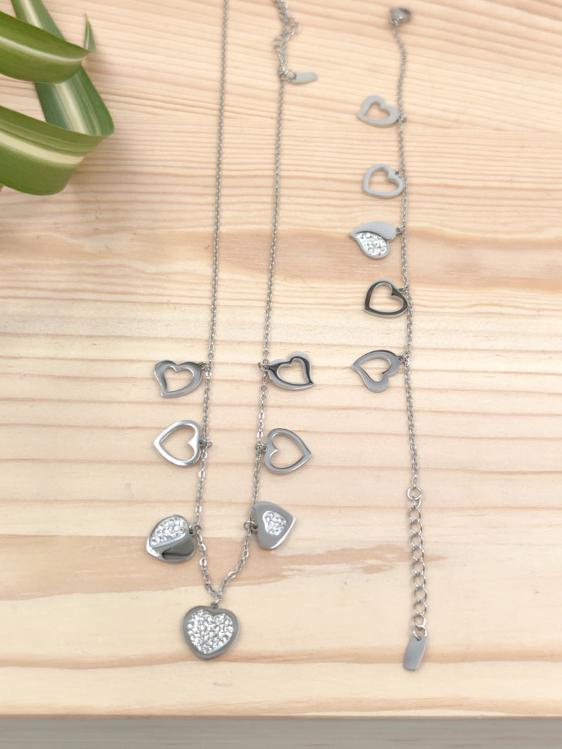Collier pendent 7 cœurs strass et autres modèles en acier inoxydable Glam Chic