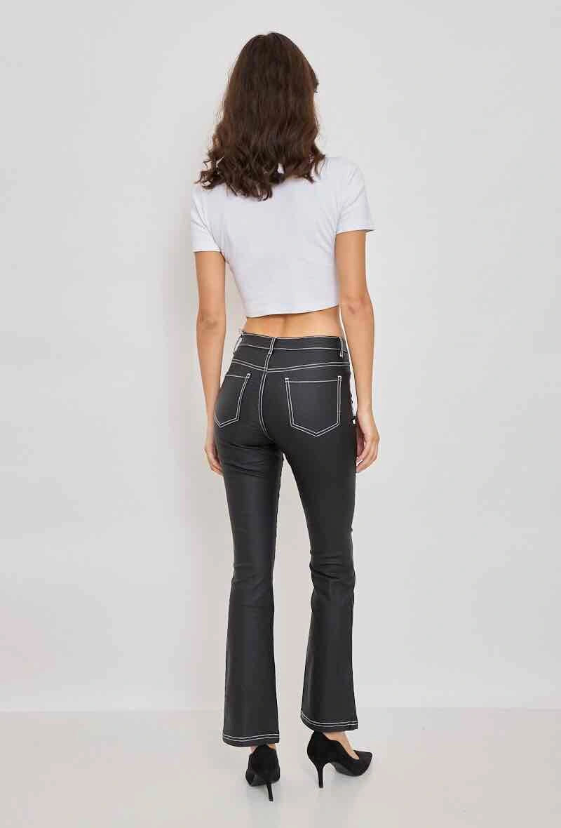 Pantalon droit en similicuir patte d'eff