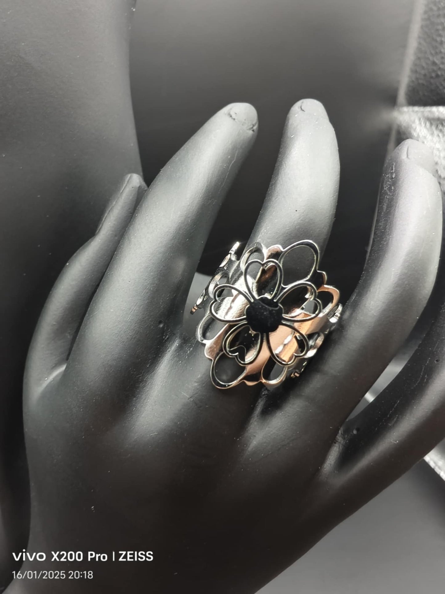 Bague Dorée ET argente Large Fleurs En Couches Ajustable Eclat Paris