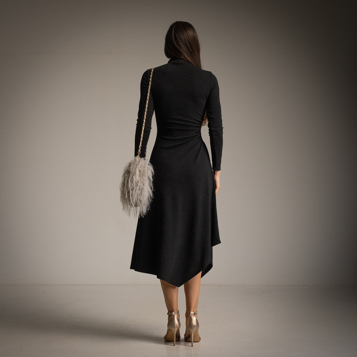 ROBE LONGUE EN MAILLE DÉCOUPÉE LUREX