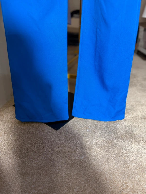 Ensemble gilet asymétrique à boutons et pantalon