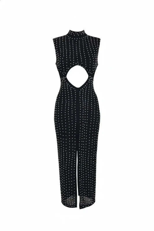LONGUE ROBE PERLES ET VOILE SEDUISSANTE