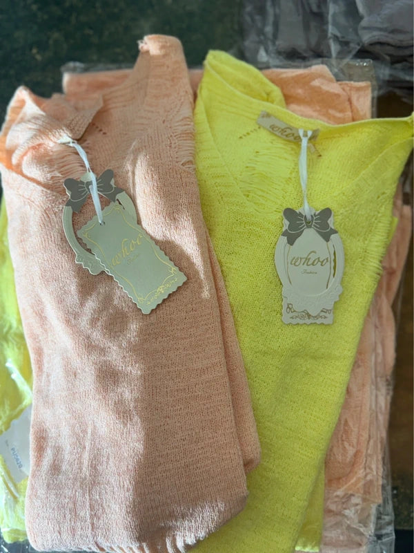 Pull haut bas sexy au look détruit SAUMON/JAUNE taille unique