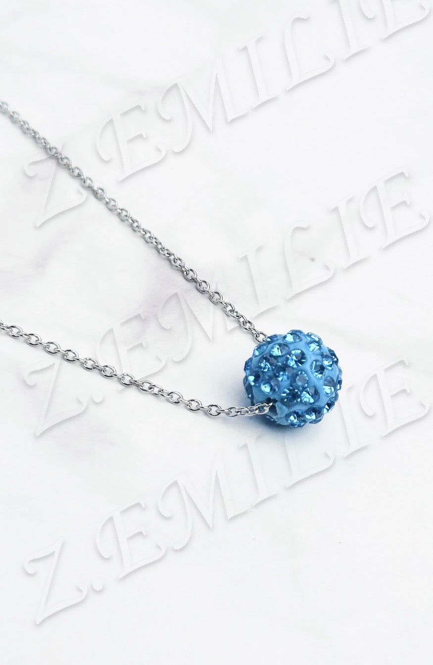 Collier boule shamballa