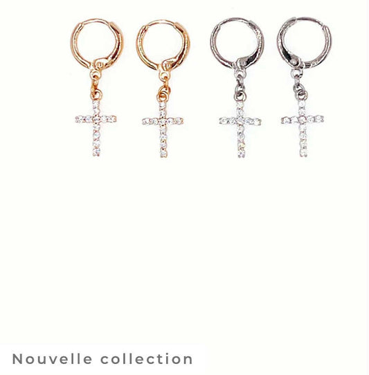Boucle d'oreille croix