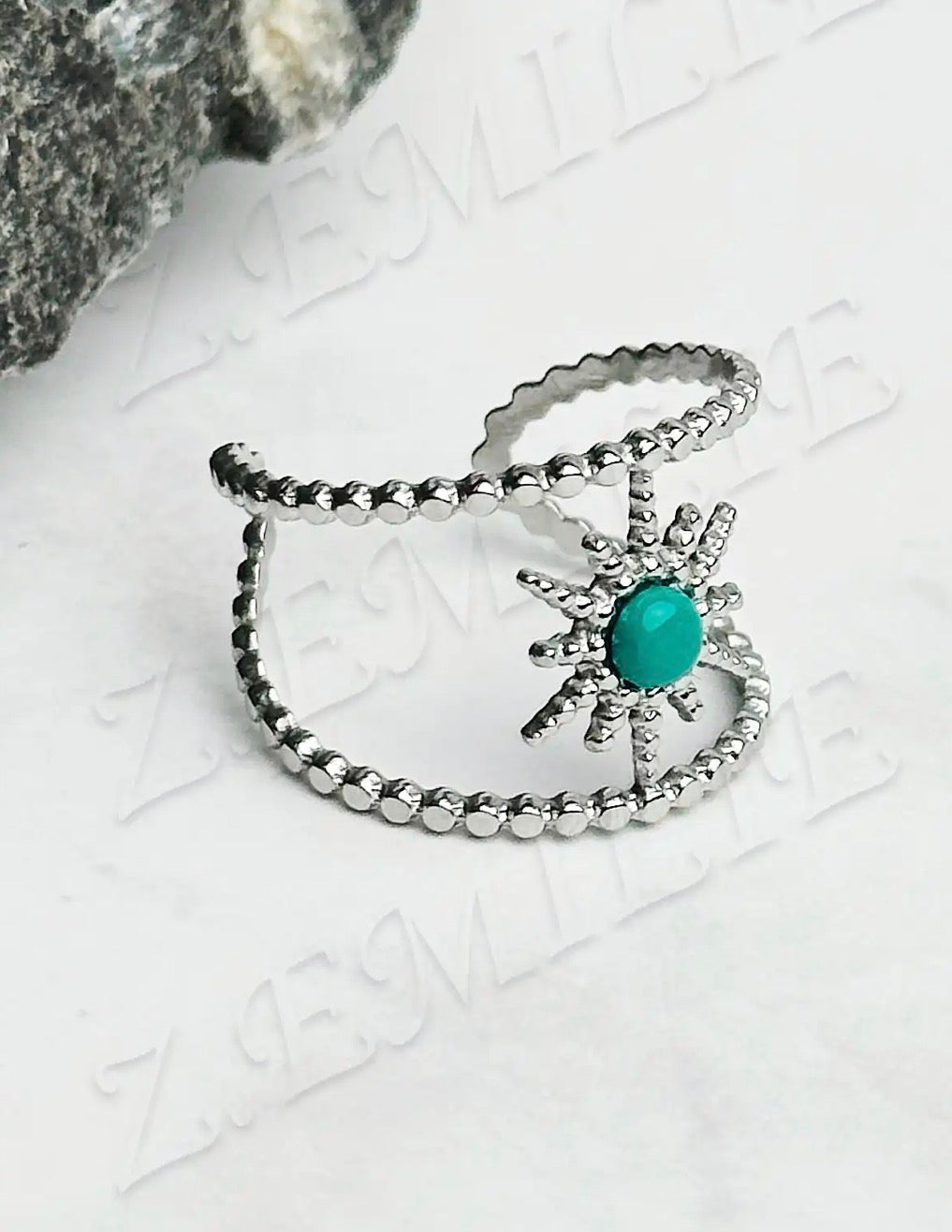 Bague acier étoile polaire avec pierre malachite