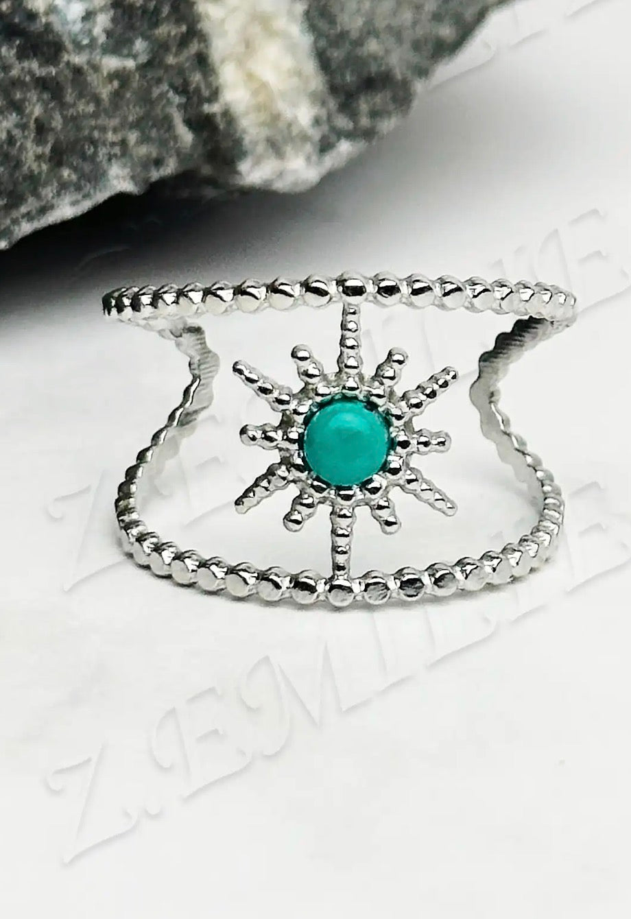 Bague acier étoile polaire avec pierre malachite