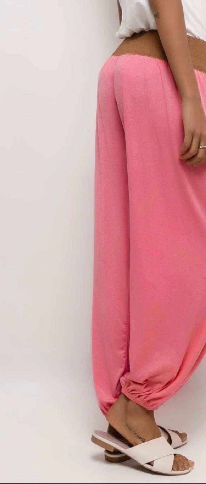 Pantalon à ceinture T.U
RZ Fashion