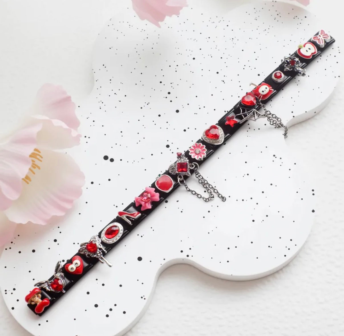 Module noir étoile Rouge