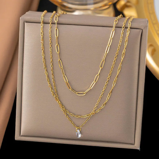 Collier pendentif en chaîne à trois rangs en or