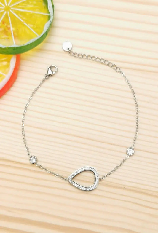 Bracelet à motif de goutte strass et 2 perles strass Glam Chic