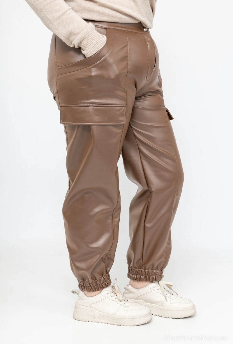 Pantalons cargo simili cuir Veti Style