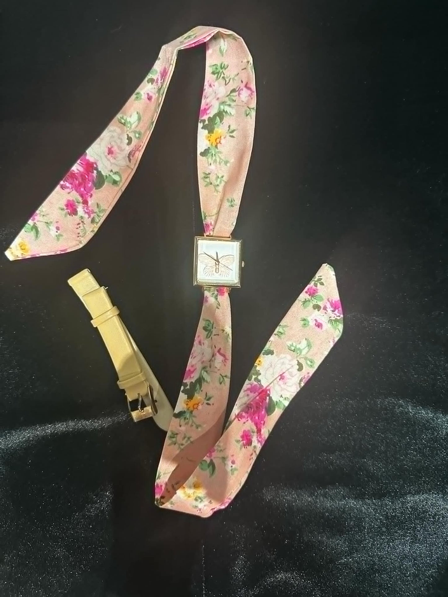 Montre foulard Michael John Montres