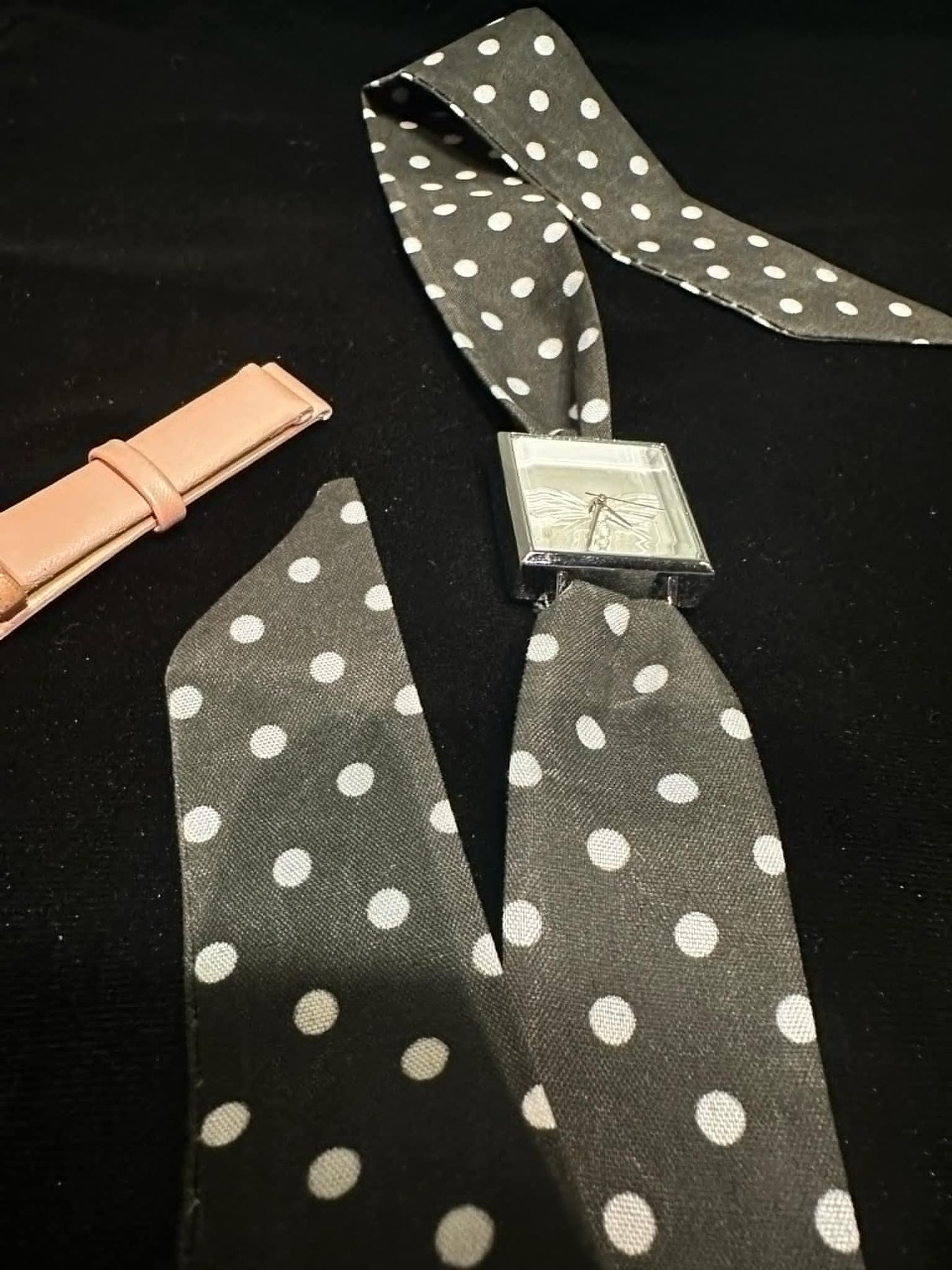 Montre papillon foulard noir à pois  Michael John Montres